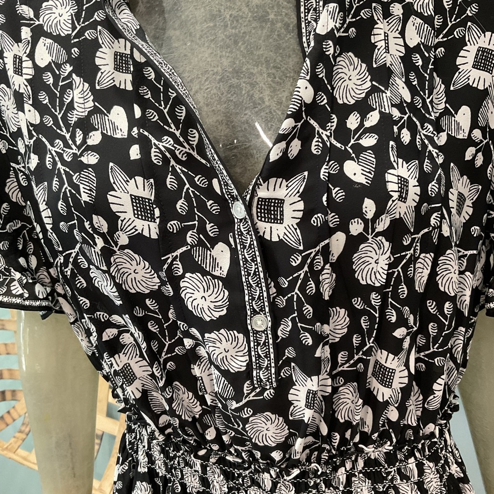 Max Studio  Floral Dress - Picture 3 of 8